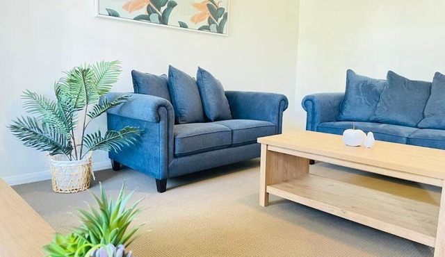 Sophisticated City Retreat with All the Comforts