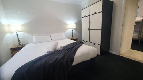 Southern Cross Apartment 1