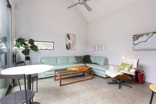 Spacious 1-Bed Townhouse in Norlane