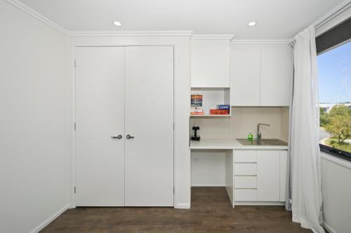 Stunning Maroochy Waterfront Home in Maroochydore