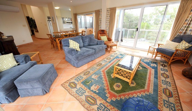 Stunning Penthouse in the Heart of Town – Views, WiFi & Walk to Everything