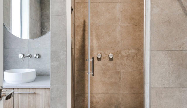 Style, space & comfort in the heart of Currie
