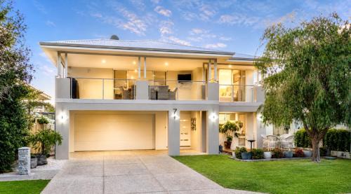 Stylish South West Family Stay