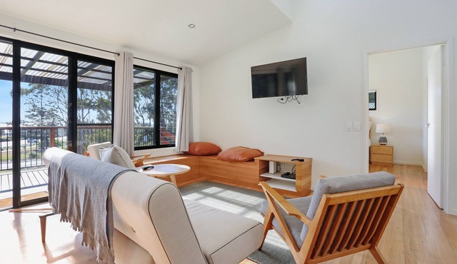 Sunkissed - 2 Bedroom House