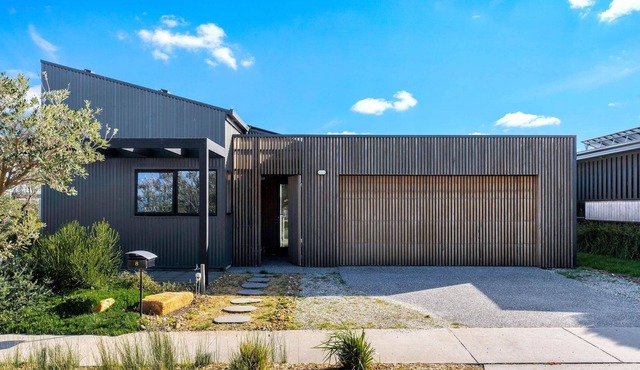 Sunlight House, Eco Village, Cape Paterson