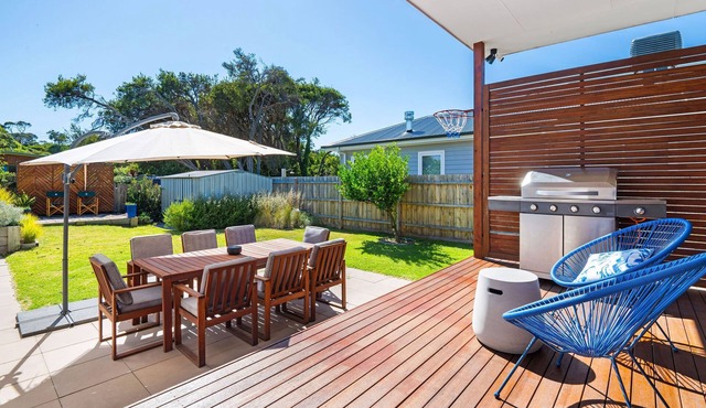 Sunseeker: 3 BR, 2 BA House in Blairgowrie , Sleeps 10