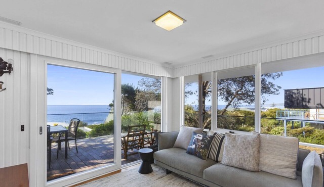 Surf's Up - Ocean views & outside firepit