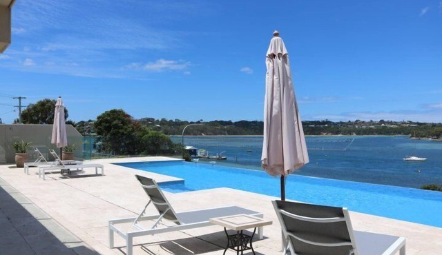 Sybella - 4 bedroom option (Ocean views with a pool)