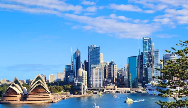 Sydney Harbor View-Studio in charming Kirribilli perfect for getaway