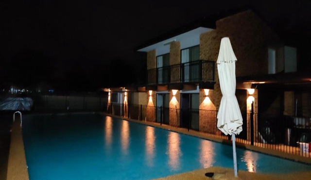 T&V Suites