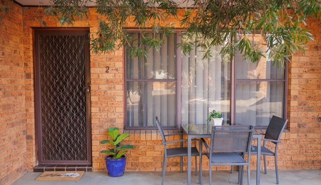 Tamworth Terrace House - It's All About Location!