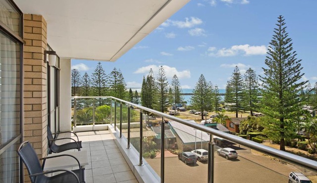 Tasman Towers 12 3 Munster Street
