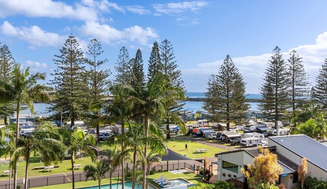 Tasman Towers Unit 8