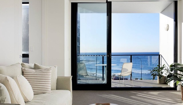 The Cove - one bedroom apartment overlooking Newcastle Beach