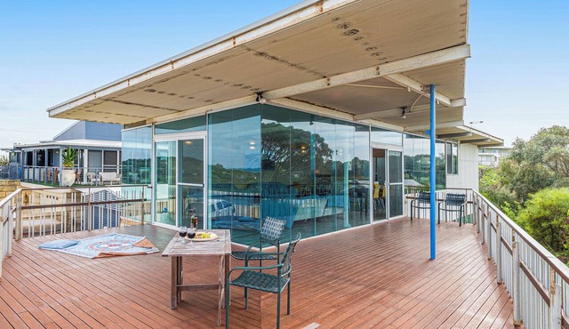 The Glass House - Front Row Luxury with Uninterrupted Ocean and River Views
