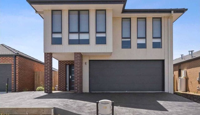 The Grove House -Ideal for Families & large groups