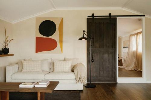 The Honey Barn, Wabi-Sabi Cottage Byron Hinterland
