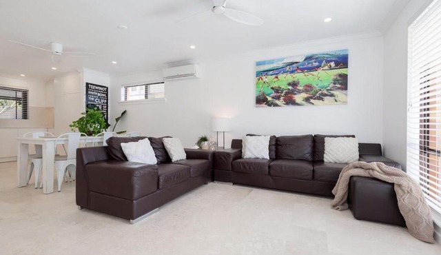 The Little Peaceful Retreat, 600m to Scarb Beach