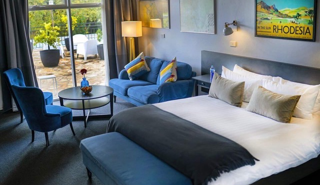 The Oriana Orange - Retro Hotel & Resort