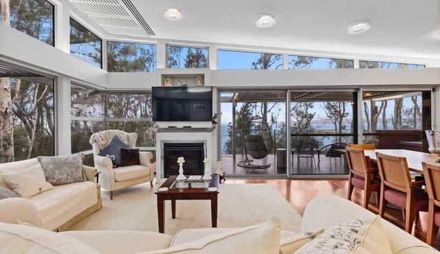 The Villa at Maloneys