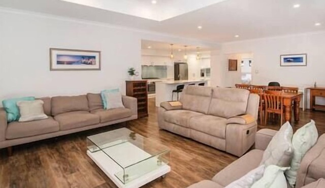 Tidal Wave Hideaway in West Busselton