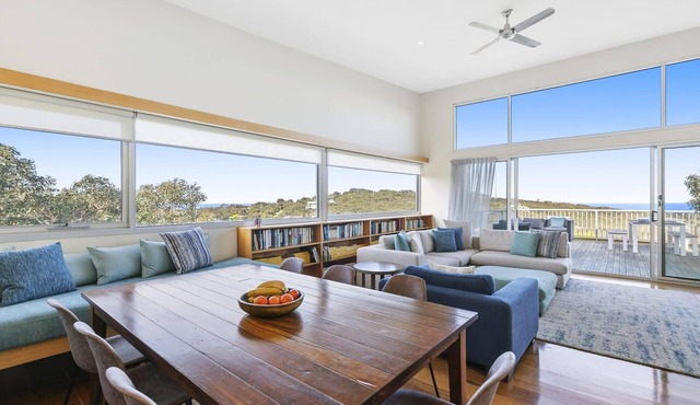 Timbara Hideaway I Ocean Views I Pet Friendly