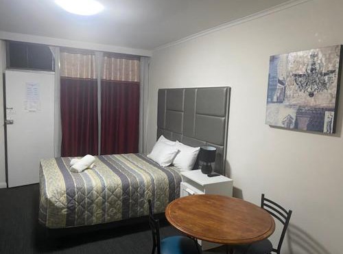 Tollgate Motel