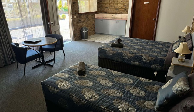 Tooleybuc Motel