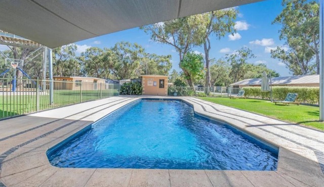 Torrumbarry Weir Holiday Park