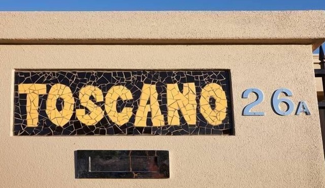 Toscano on Olive BRAND NEW