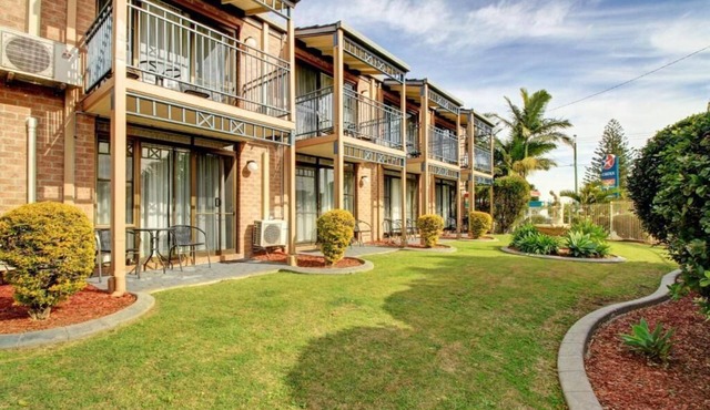 Town Beach Motor Inn