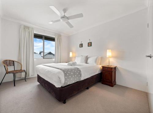 Townhouse 212 - Private - Central - Family Friendly
