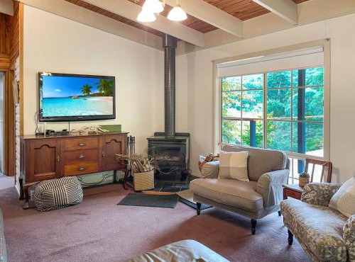 Tranquil Holiday house in Kevington