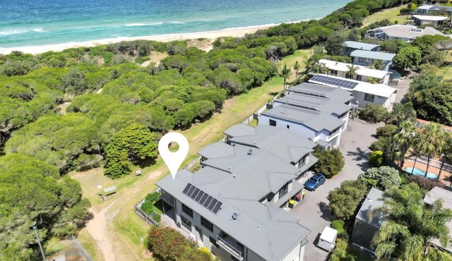 Tura Beach House