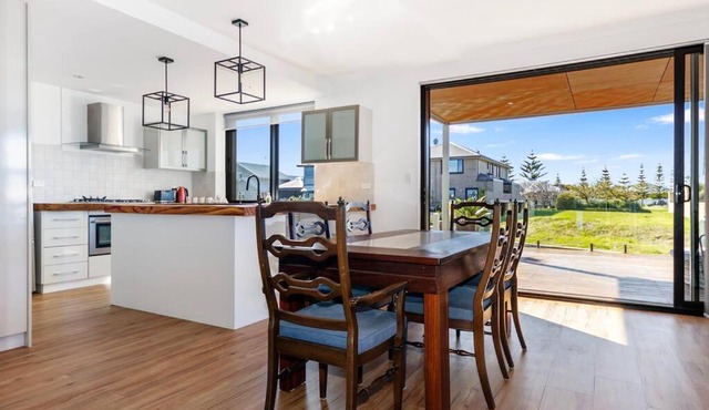 Two-Storey with Marina Views
