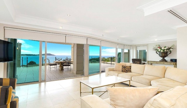 Unit 8 - 3 Bed Premier Ocean View in TERRIGAL