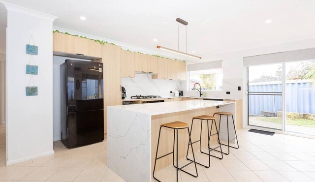 Urban Comfort - Close to Fremantle