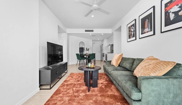 Valley Stay Stylish Apartment |Parking |Pool & Gym in Newstead