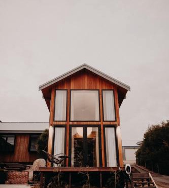 View Street Studios - Yarri