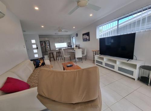Villa 2 - Glass House Mountains Retreat in Beerwah