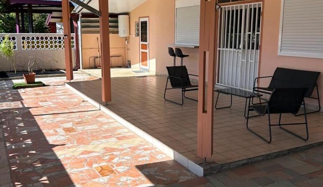 Villa R-A