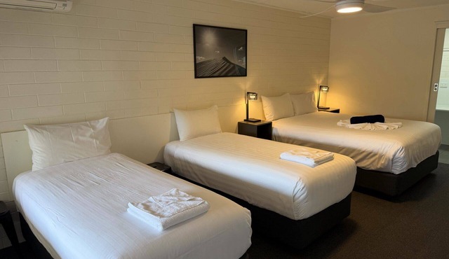 Vineland Motel