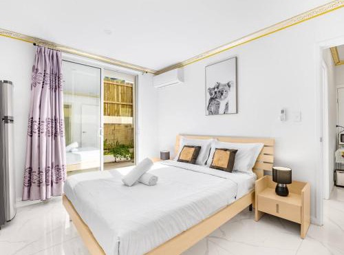 Walkable Convenience Dual Studio Cannon Hill in Brisbane