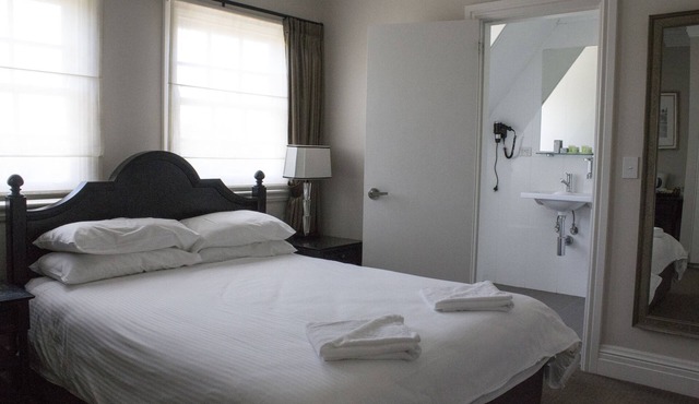 Wallacia Hotel in Wallacia