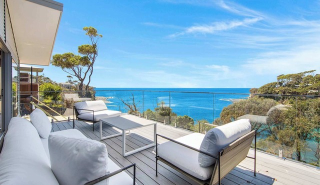 Waterfront Garden Bay Beach House
