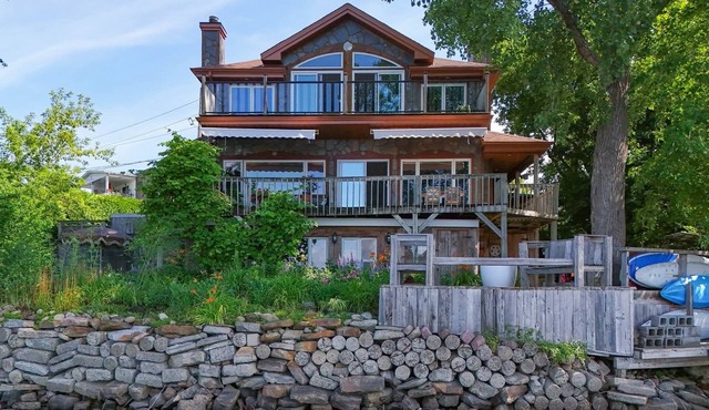 Waterfront lakefront apartment 300742 in Pincourt