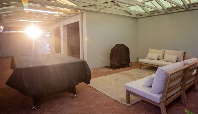 West Beach Holiday Home