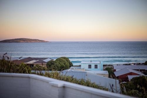 West Beach Holiday Home