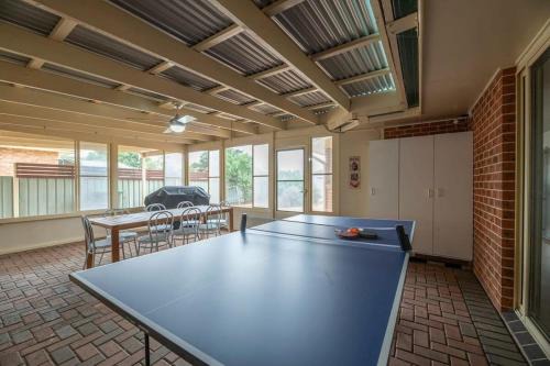 Windsor - Large Entertaining Area, Family Retreat