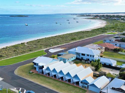 Windsurfer Beach Chalet 2